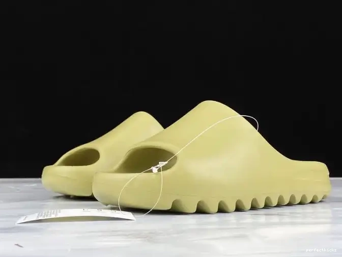 Slides FX0494 'Resin' Yeezy Adidas 0701